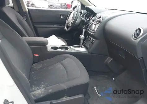 2015 Nissan Rogue Select S z USA, uszkodzony, nr VIN JN8AS5MV5FW766477